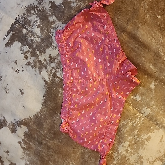 Pink Victoria's Secret Set. Ribbed tank top and Y2K lounge shorts. Both sizes: M - Picture 8 of 9